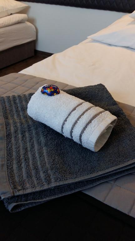 Apartament Lazur ピワ エクステリア 写真